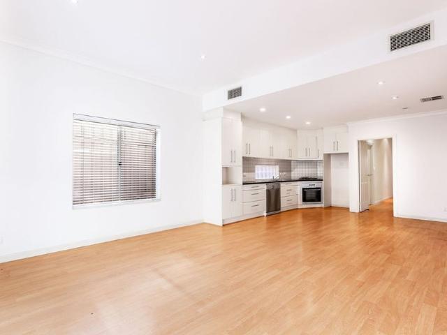 Townhouse for rent in Horseshoe Creek, South Australia