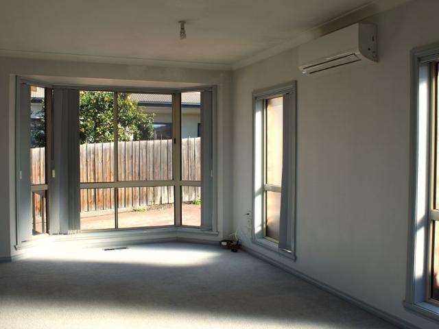 Apartment for rent in Reservoir, Melbourne