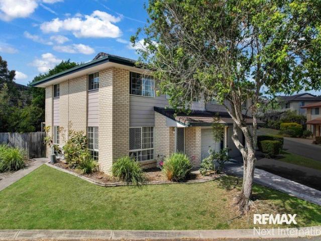 Townhouse for sale in Toombul, Queensland