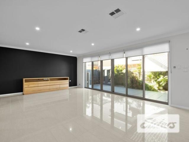 Townhouse for rent in Ambergate, New South Wales