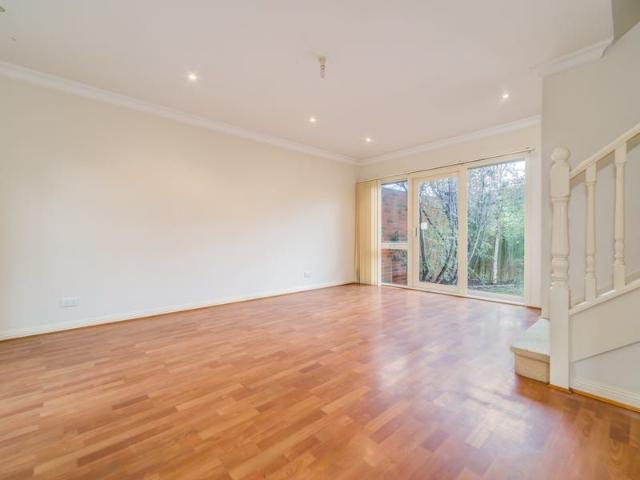Townhouse for rent in Box Hill, Melbourne