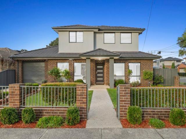 Townhouse for sale in Camerons Creek, Victoria