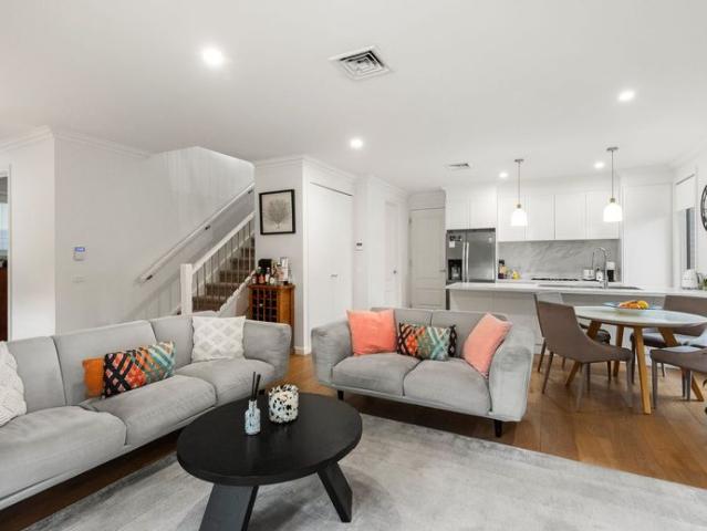 Townhouse for rent in Camerons Creek, Victoria