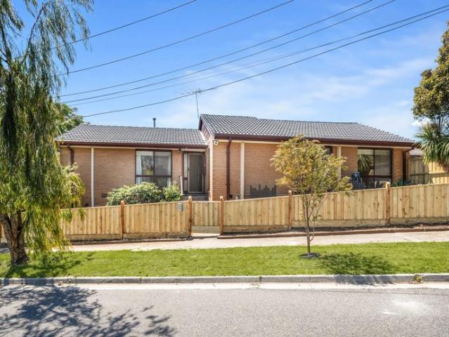 Townhouse for rent in Camerons Creek, Victoria