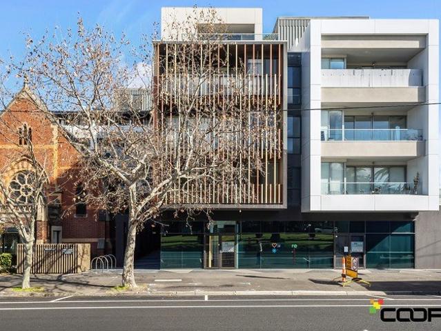 Apartment for sale in Essendon, Melbourne