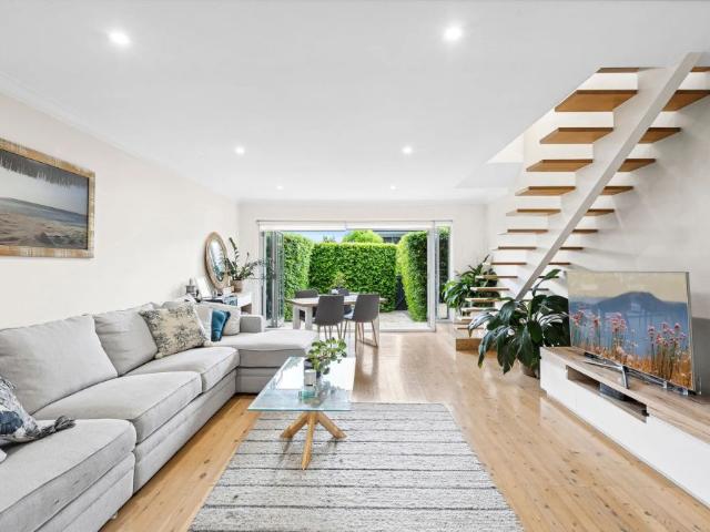 Townhouse for rent in Northern Beaches, Sydney