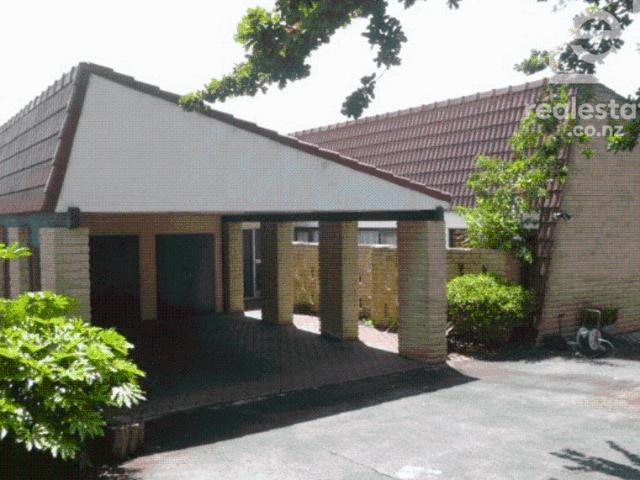 House for rent in Howick, Oroua County