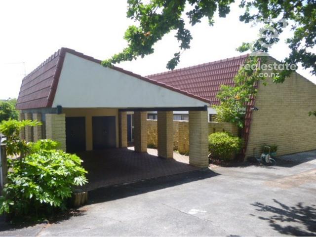 House for rent in Howick, Oroua County