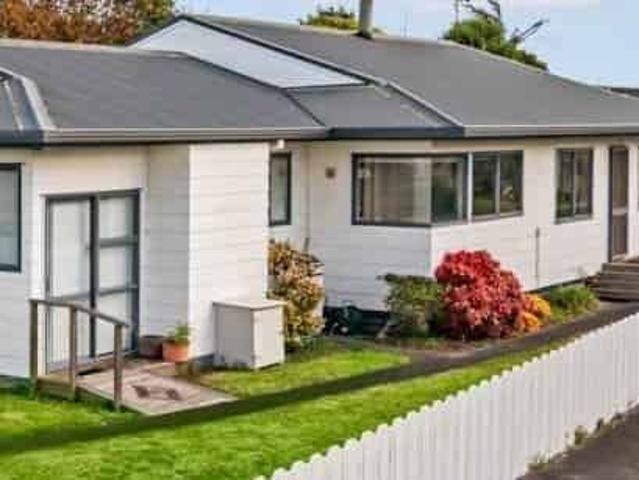 House for rent in Awhitu