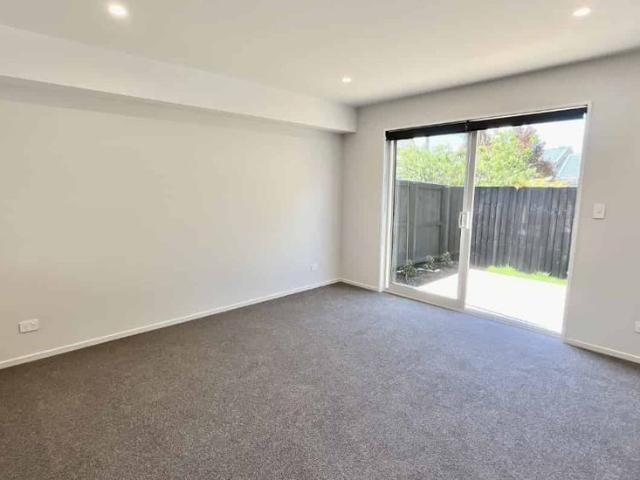 Townhouse for rent in Spreydon, Canterbury