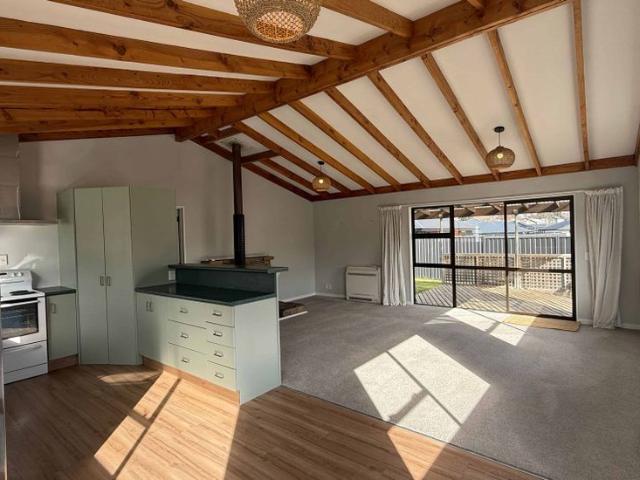 House for rent in Otakou