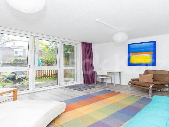 Apartment for rent in Somers Town, Greater London