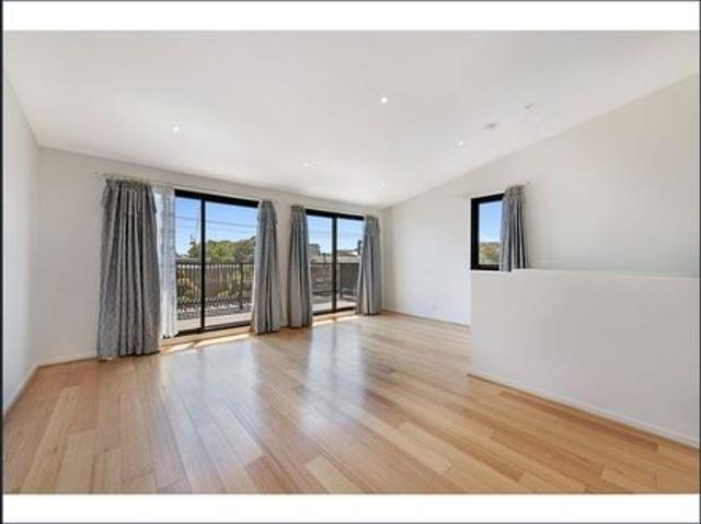 Townhouse for rent in Camerons Creek, Victoria