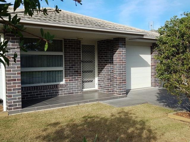 Duplex for rent in Hunterview, New South Wales