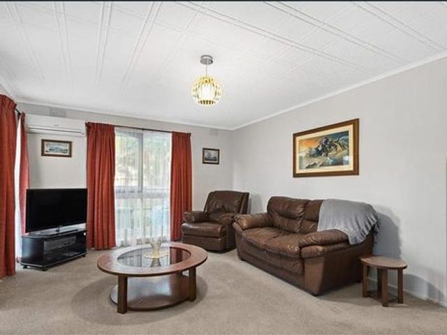 House for rent in Glen Waverley, Melbourne