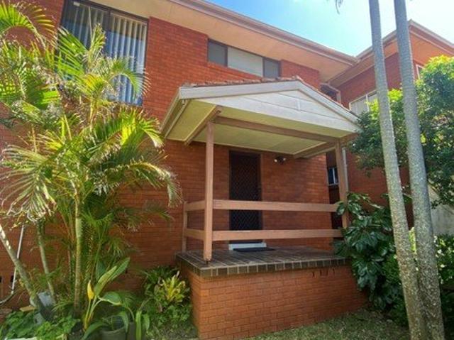 Townhouse for rent in The Entrance, New South Wales