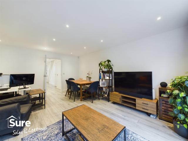 House for rent in Maylands, Pouchen End