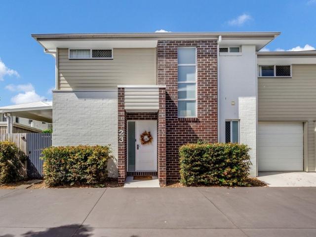 Townhouse for sale in Toombul, Queensland