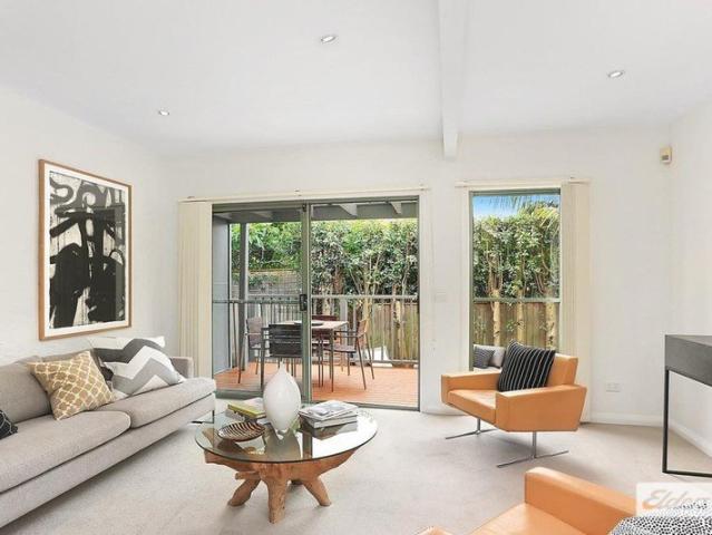 House for rent in Lower North Shore, Sydney