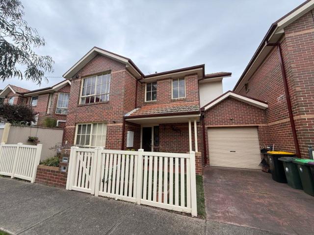 House for rent in Pascoe Vale South, Melbourne