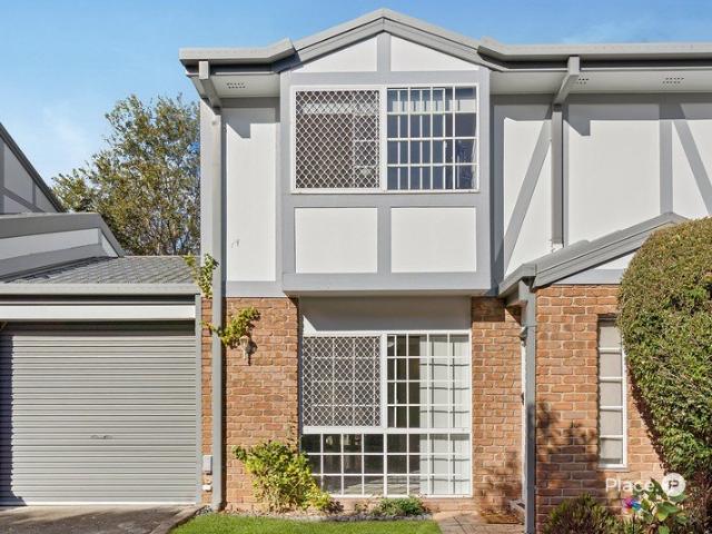 Townhouse for sale in Toombul, Queensland
