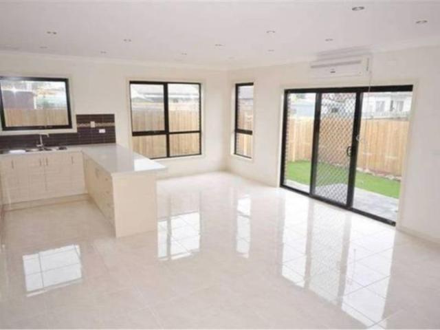 Townhouse for rent in Broadmeadows, Melbourne