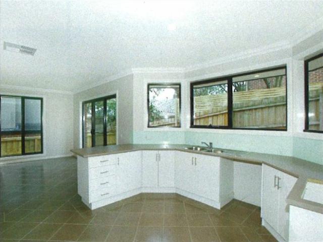 Townhouse for rent in Mitcham, Melbourne