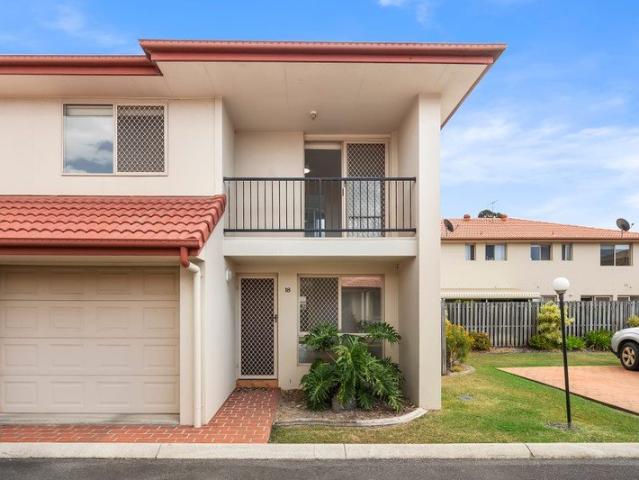 Townhouse for rent in Toombul, Queensland