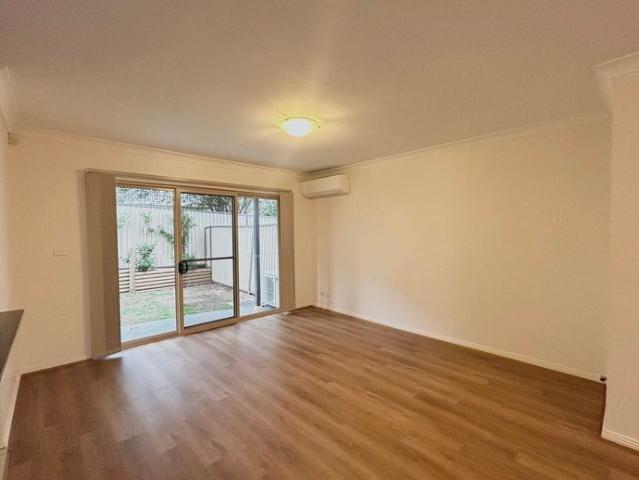 Townhouse for rent in Sydney, New South Wales