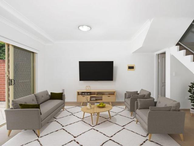 Townhouse for rent in Sydney, New South Wales