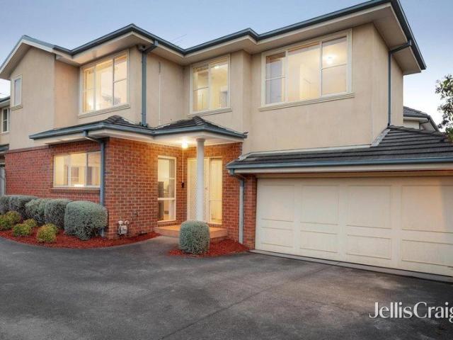 Townhouse for rent in Doncaster East, Melbourne