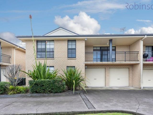 Townhouse for rent in Ambergate, New South Wales