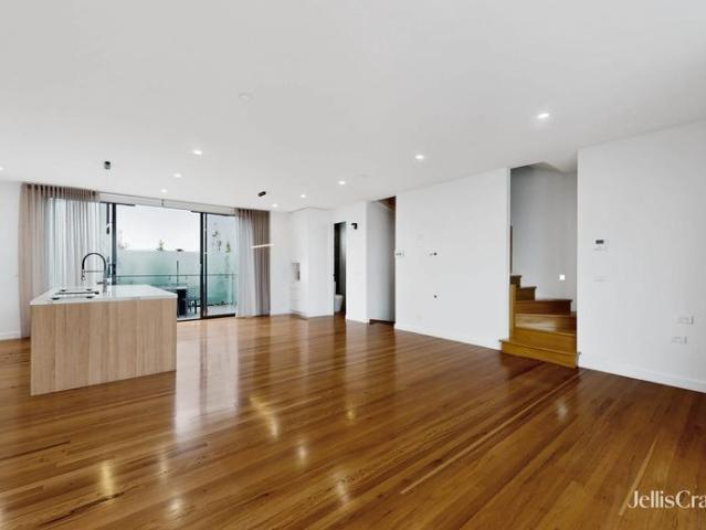 Townhouse for rent in Camerons Creek, Victoria