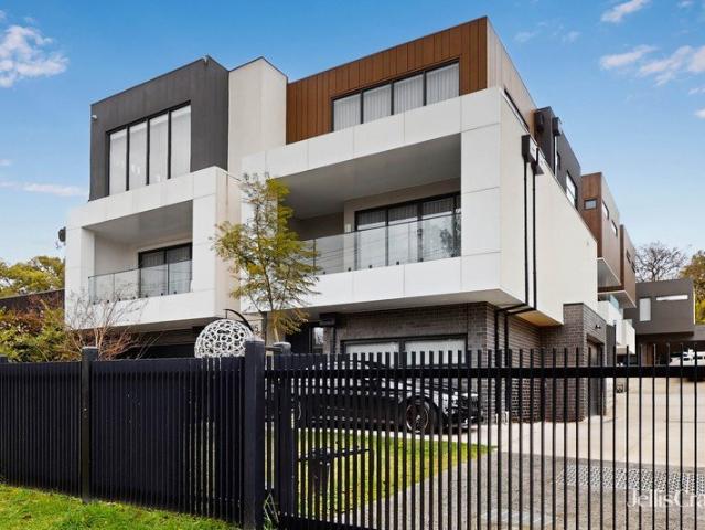 Townhouse for rent in Camerons Creek, Victoria