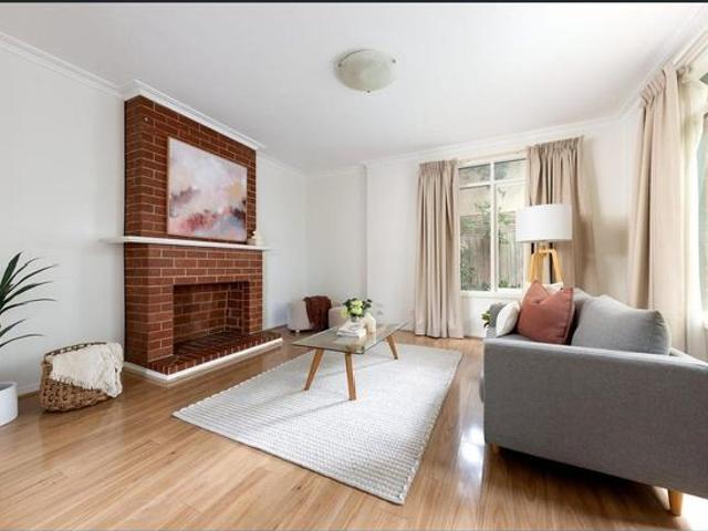Townhouse for rent in Camerons Creek, Victoria