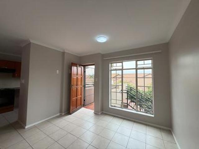 Townhouse for rent in Benoni, City of Ekurhuleni Metropolitan Municipality