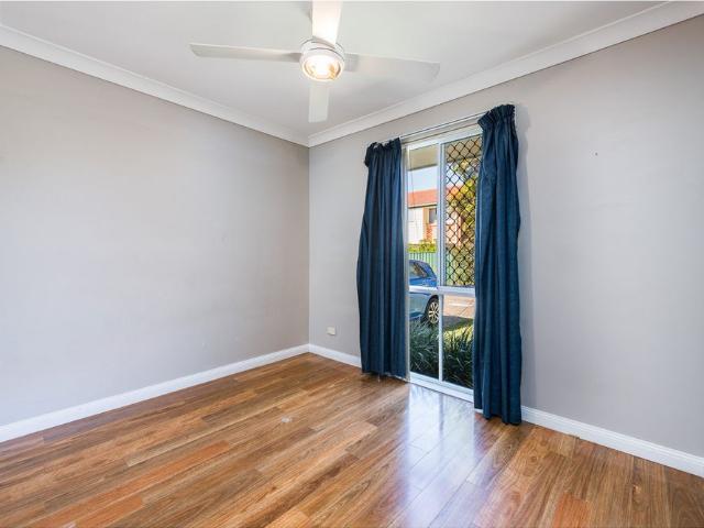 Apartment for rent in Runaway Bay, Gold Coast City