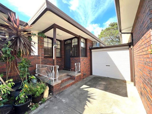 Villa for rent in Sydney, New South Wales