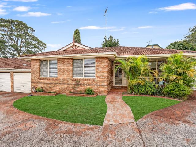 Villa for sale in Sydney, New South Wales