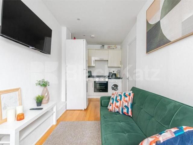 Apartment for rent in Archway, Greater London