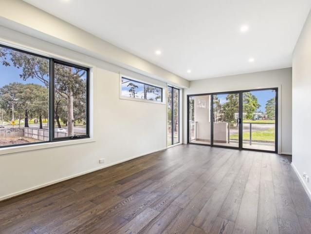 Townhouse for rent in Camerons Creek, Victoria