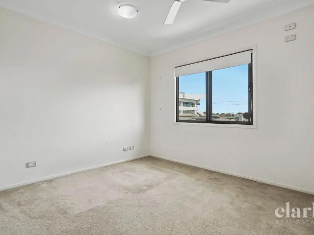 Townhouse for rent in Ascot, Greater Brisbane