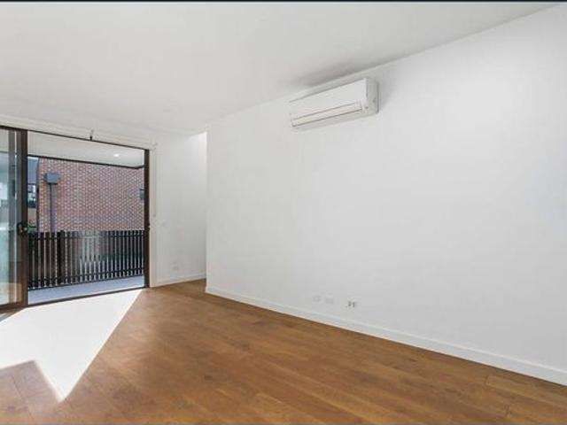 Townhouse for rent in Camerons Creek, Victoria