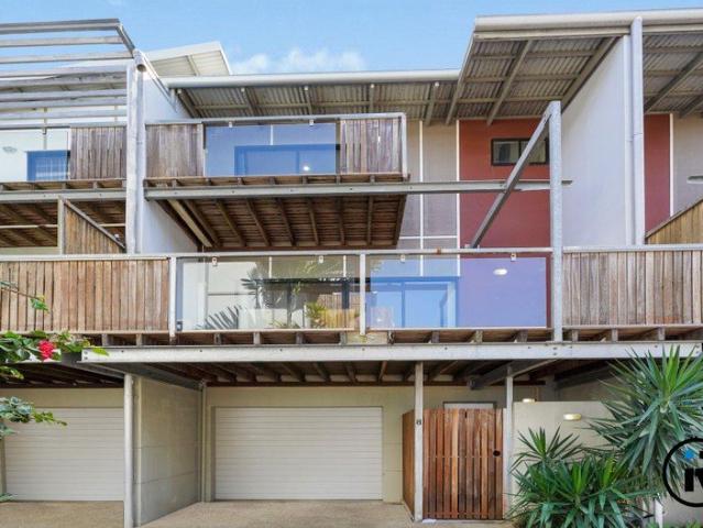 Townhouse for rent in Toombul, Queensland