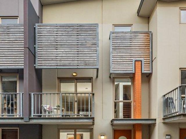 Townhouse for sale in Camerons Creek, Victoria