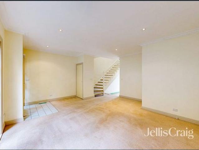 Townhouse for rent in Camerons Creek, Victoria