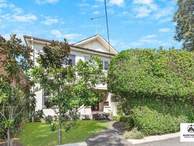 Apartment for rent in Lower North Shore, Sydney
