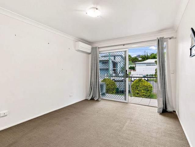 Apartment for rent in Toombul, Queensland
