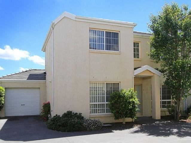 Townhouse for rent in Camerons Creek, Victoria