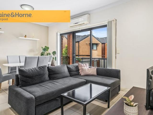 Townhouse for rent in Sydney, New South Wales